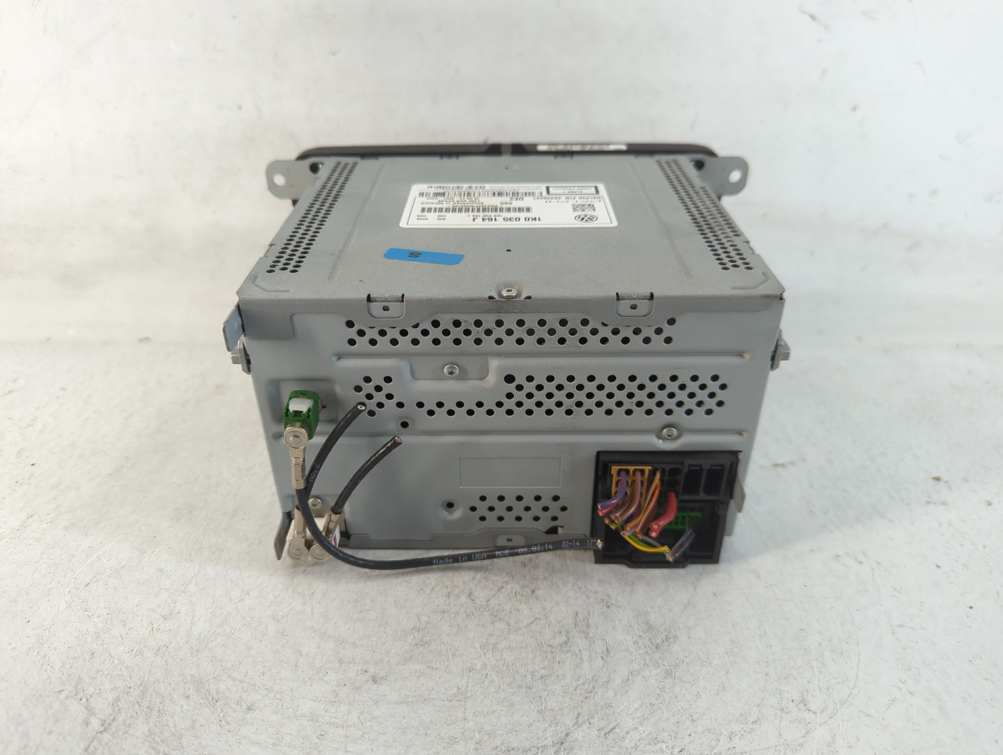 2015-2017 Volkswagen Jetta Radio AM FM Cd Player Receiver Replacement P/N:1K0 035 164 J Fits Fits 2015 2016 2017 OEM Used Au