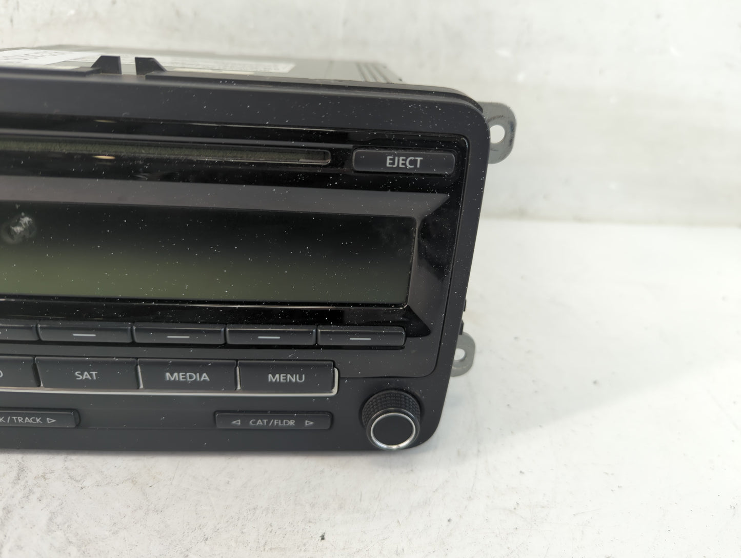 2012-2017 Volkswagen Jetta Radio AM FM Cd Player Receiver Replacement P/N:1K0 035 164 J Fits Fits 2012 2013 2014 2015 2016 2