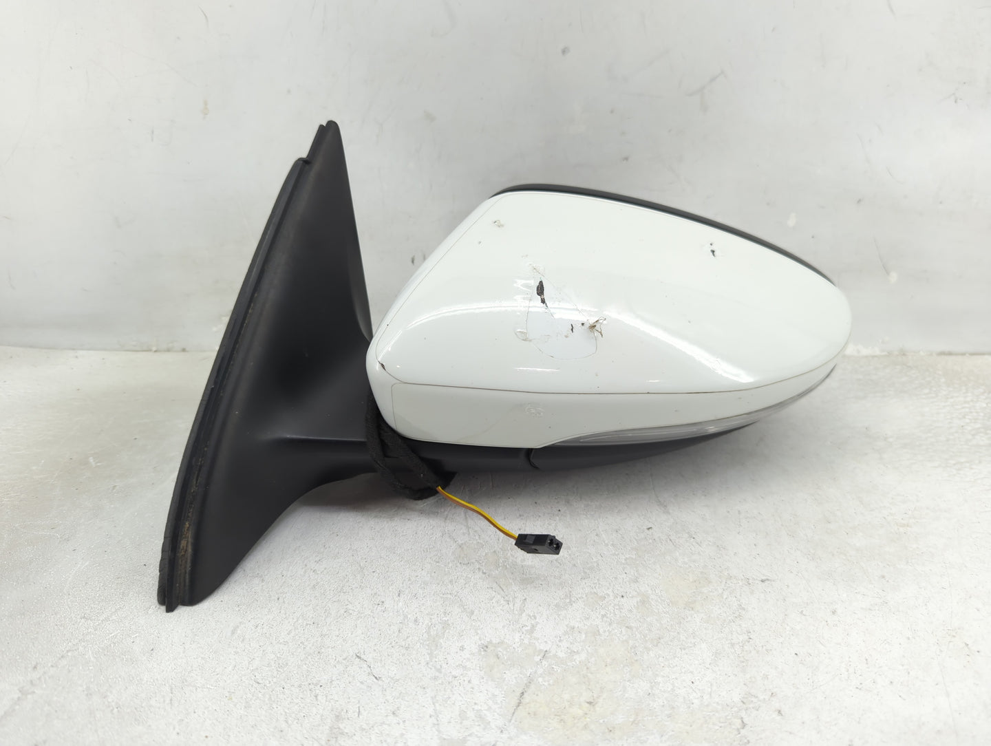 2015 Volkswagen Jetta Gli Driver Side View Mirror - Left Door Mirror OEM Used - Oemusedautoparts1.com