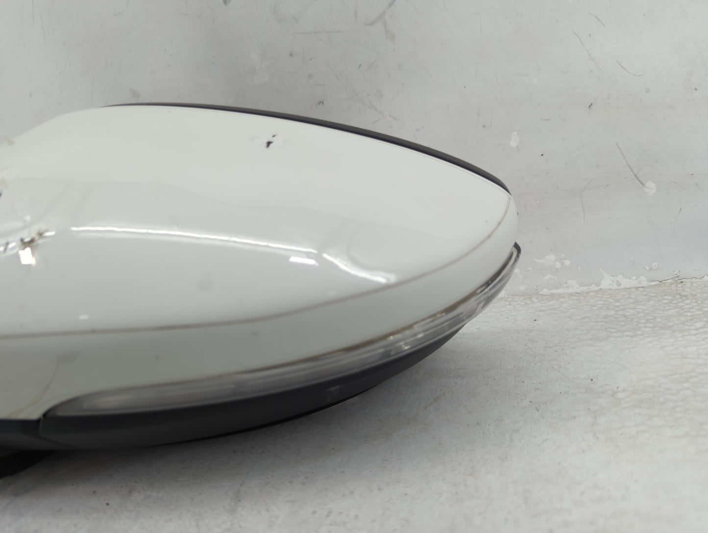 2015 Volkswagen Jetta Gli Driver Side View Mirror - Left Door Mirror OEM Used - Oemusedautoparts1.com