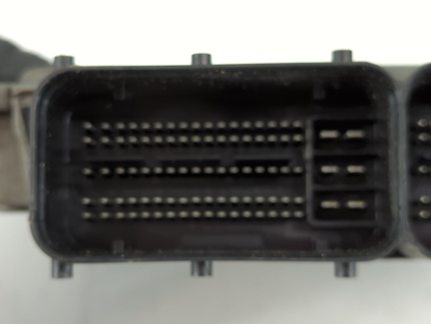 2015 Volkswagen Passat PCM Engine Control Computer ECU ECM PCU OEM P/N:06K 906 071 J Fits OEM Used Auto Parts - Oemusedautop