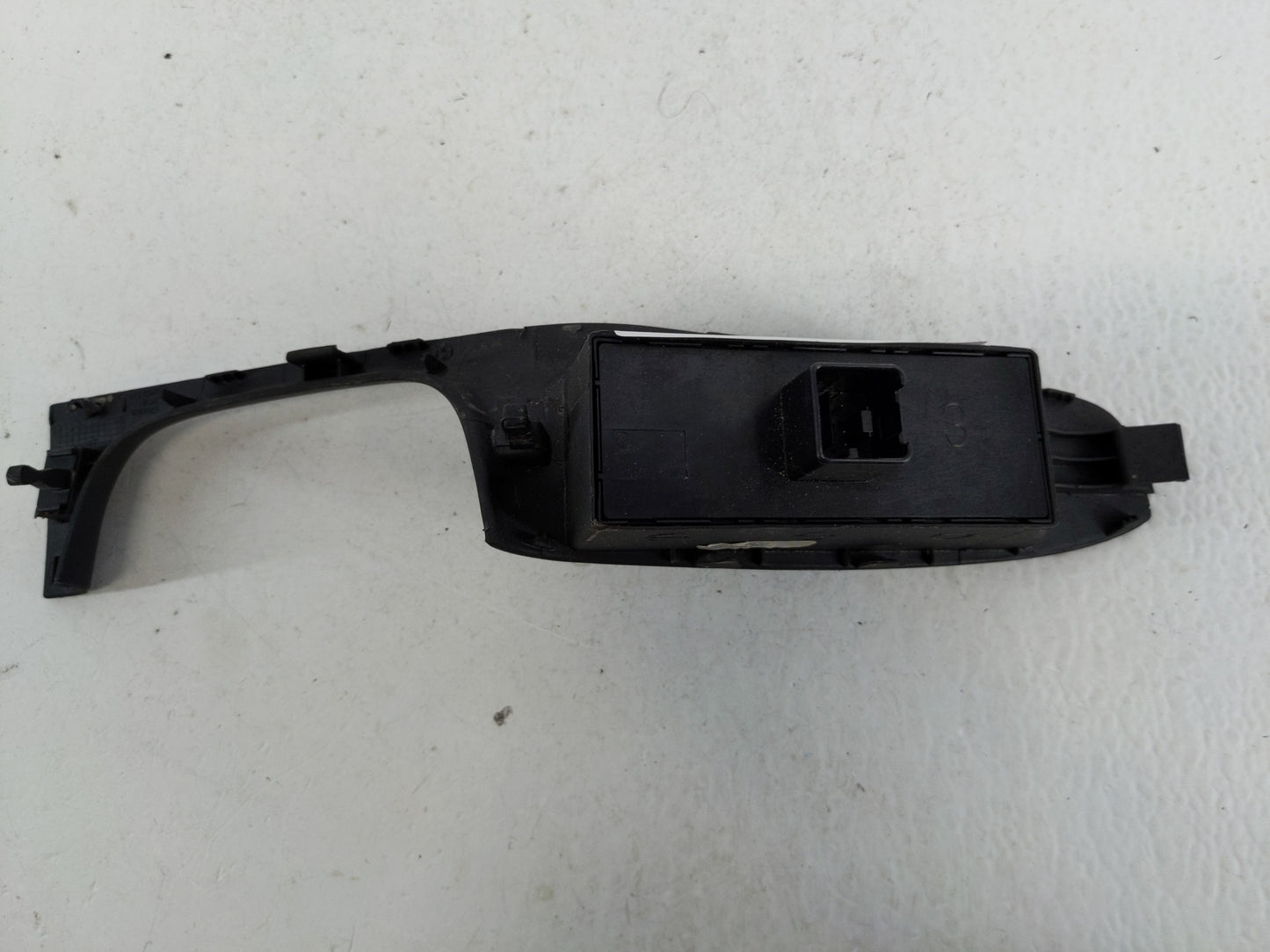 2012-2020 Volkswagen Passat Master Power Window Switch Replacement Driver Side Left P/N:561 867 375 Fits OEM Used Auto Parts