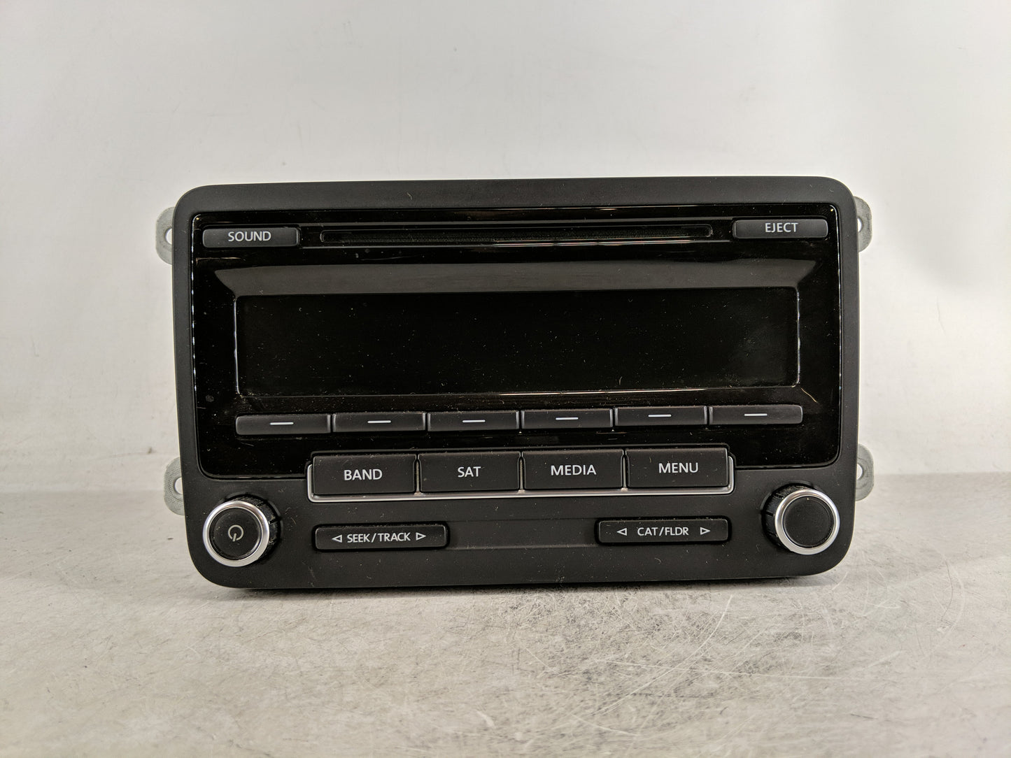 2012-2015 Volkswagen Passat Radio AM FM Cd Player Receiver Replacement P/N:1K0 035 164 F Fits Fits 2011 2012 2013 2014 2015 