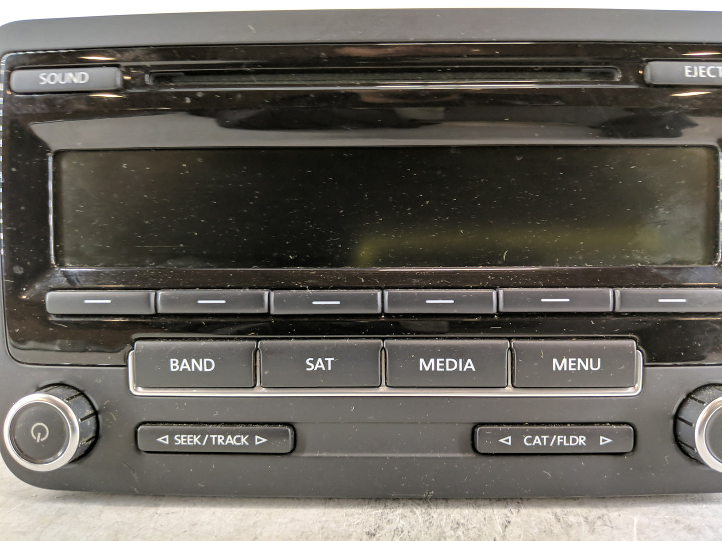 2012-2015 Volkswagen Passat Radio AM FM Cd Player Receiver Replacement P/N:1K0 035 164 F Fits Fits 2011 2012 2013 2014 2015 