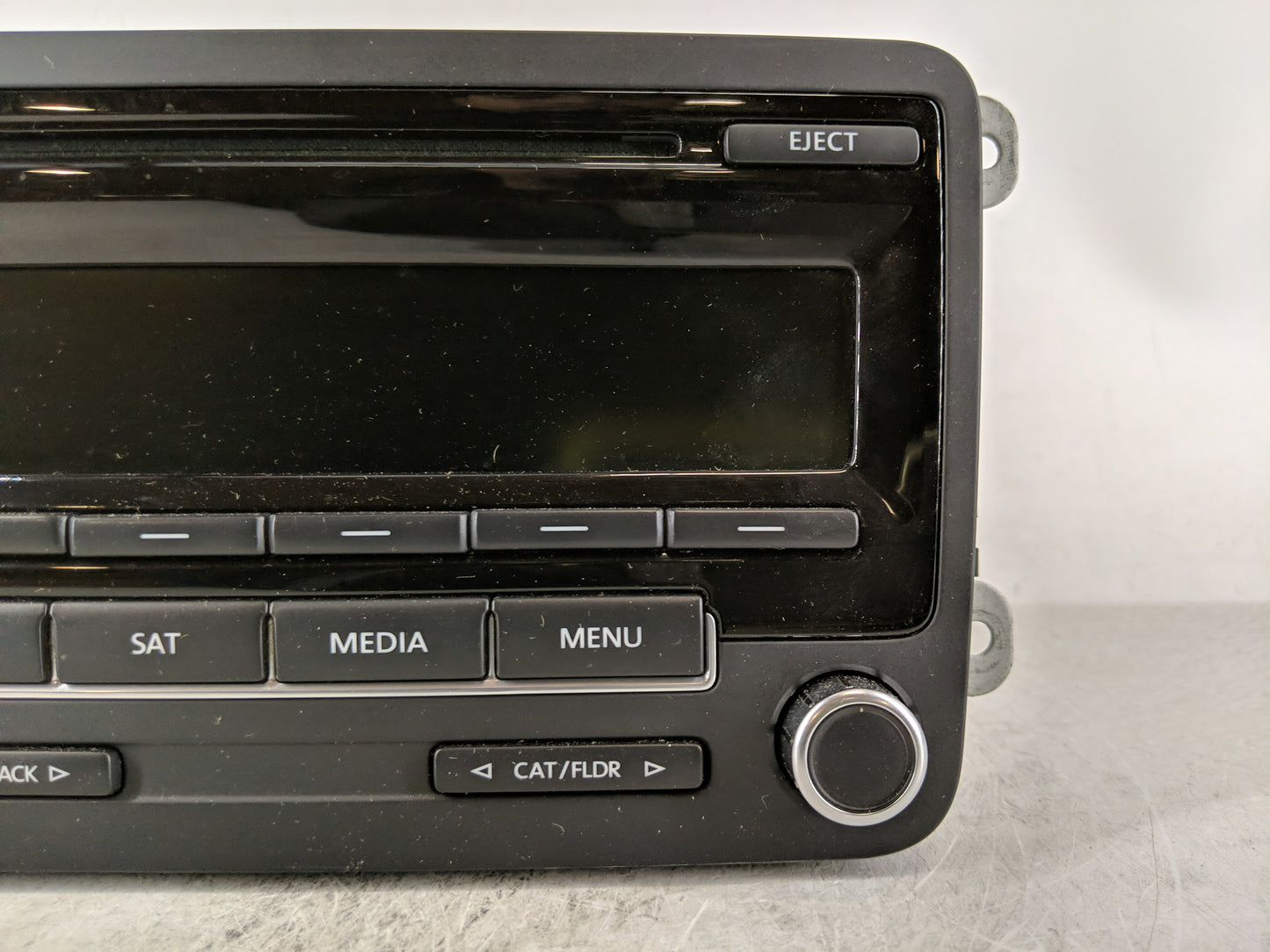2012-2015 Volkswagen Passat Radio AM FM Cd Player Receiver Replacement P/N:1K0 035 164 F Fits Fits 2011 2012 2013 2014 2015 