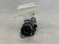 2013-2015 Volkswagen Passat Brake Master Cylinder - Oemusedautoparts1.com