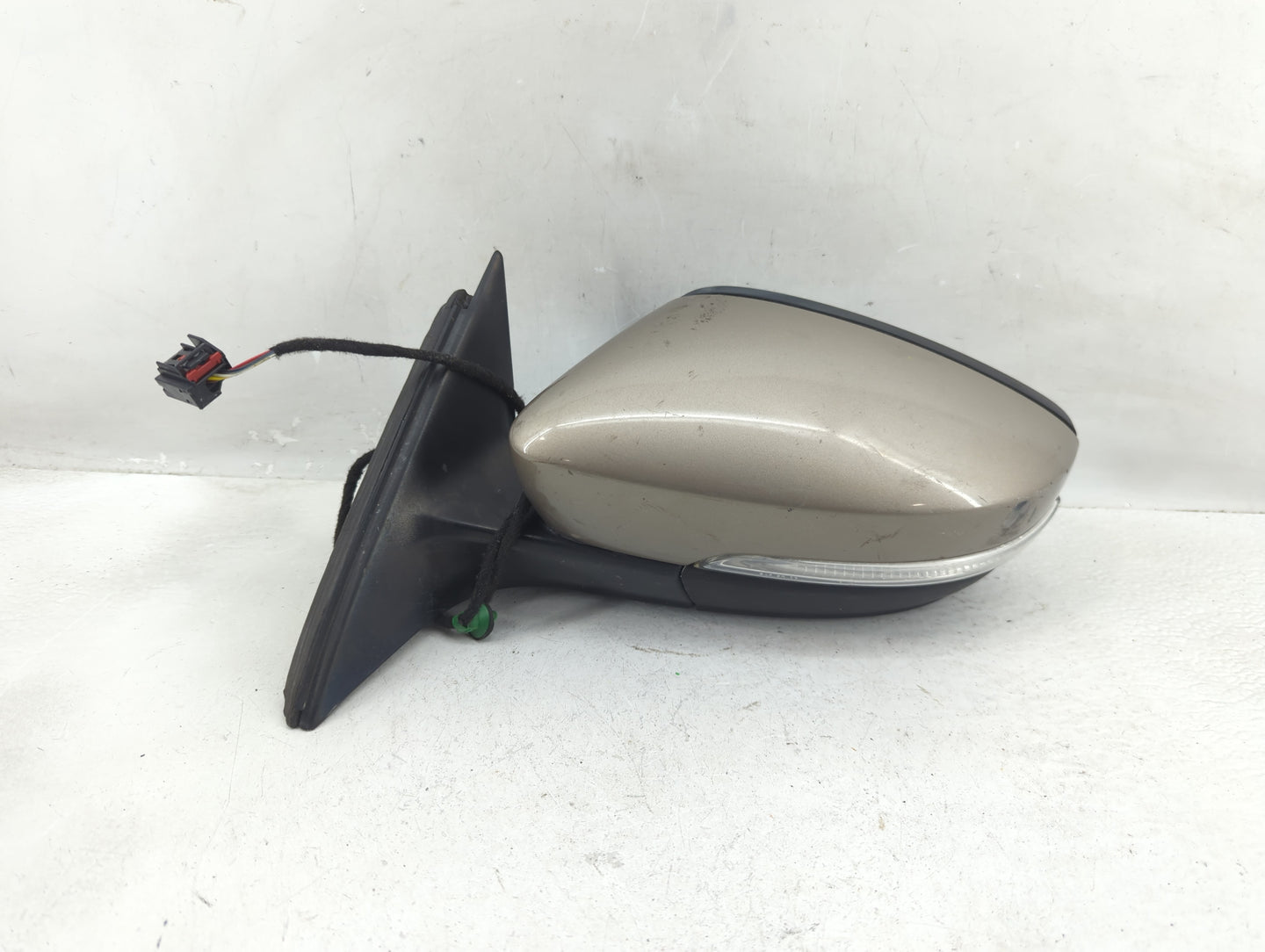 2013-2015 Volkswagen Passat Side Mirror Replacement Driver Left View Door Mirror Fits Fits 2013 2014 2015 OEM Used Auto Part