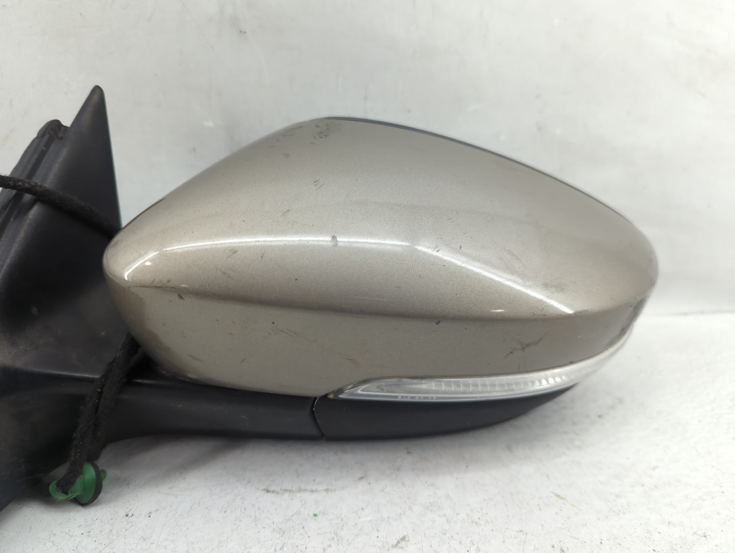 2013-2015 Volkswagen Passat Side Mirror Replacement Driver Left View Door Mirror Fits Fits 2013 2014 2015 OEM Used Auto Part