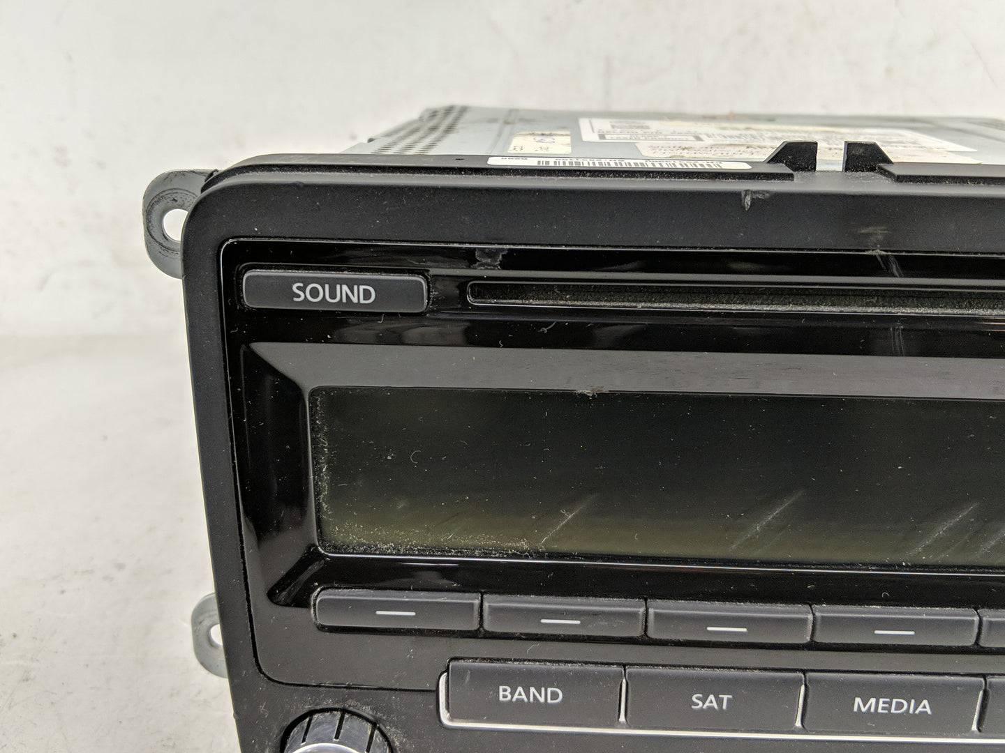 2012-2015 Volkswagen Passat Radio AM FM Cd Player Receiver Replacement P/N:28354813 Fits Fits 2010 2011 2012 2013 2014 2015 