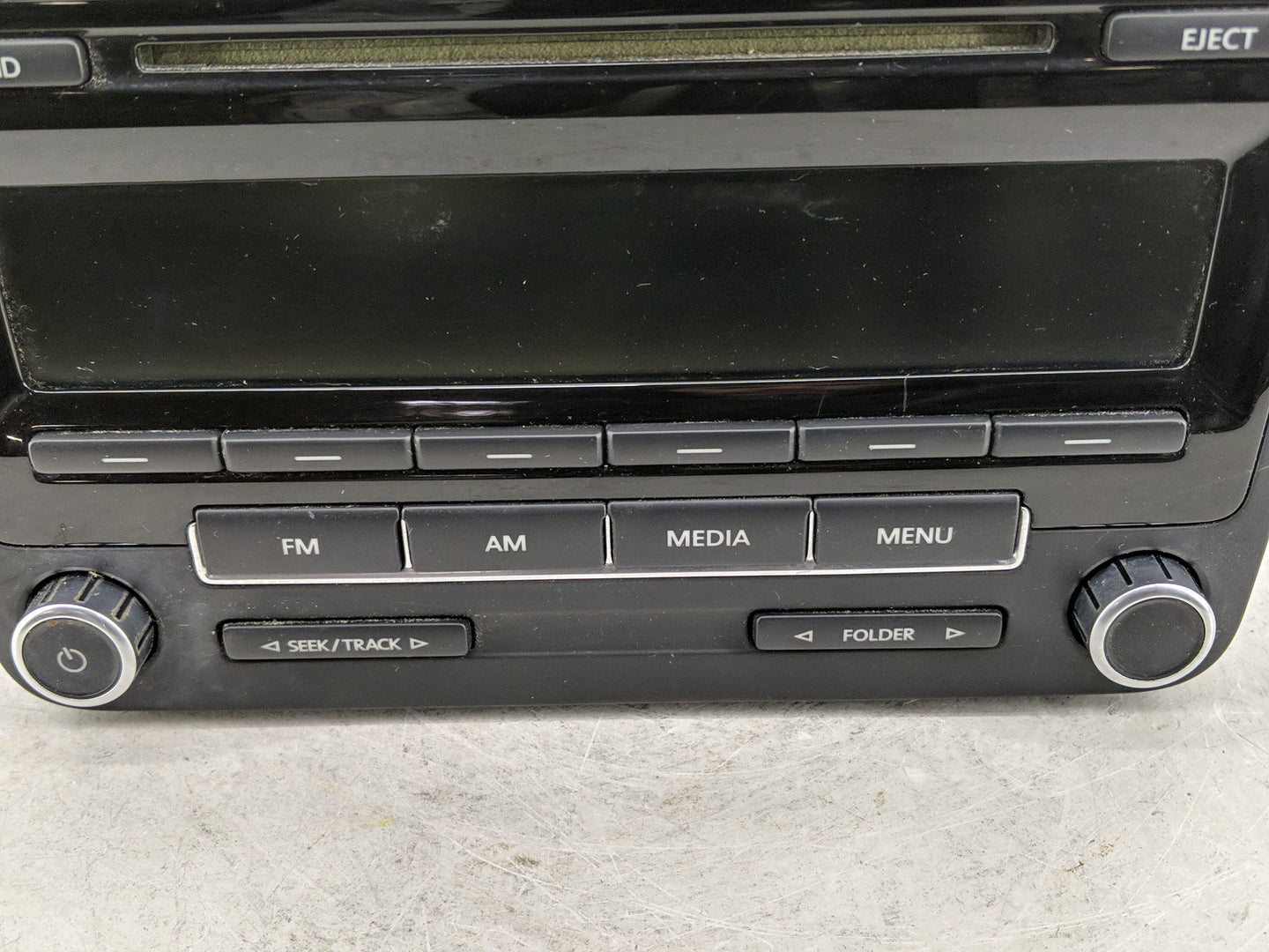 2012-2015 Volkswagen Passat Radio AM FM Cd Player Receiver Replacement P/N:1K0 035 164 D 1K0 035 164 F Fits OEM Used Auto Pa