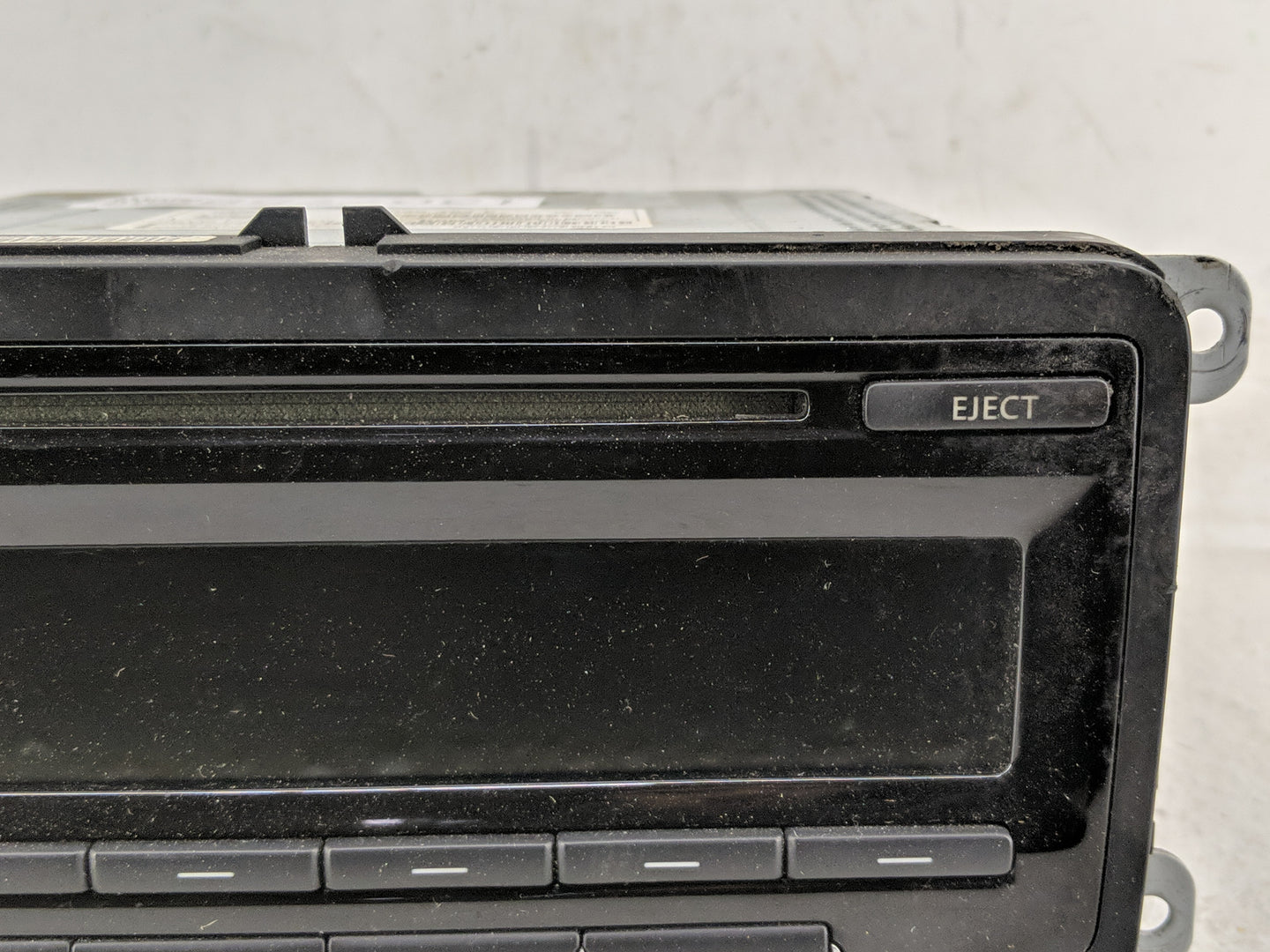 2012-2015 Volkswagen Passat Radio AM FM Cd Player Receiver Replacement P/N:1K0 035 164 F 1K0035164D Fits OEM Used Auto Parts
