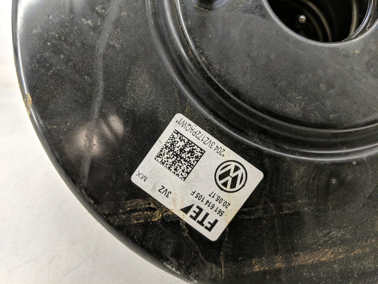2013-2019 Volkswagen Passat Power Brake Booster Oem 1312648 - Oemusedautoparts1.com