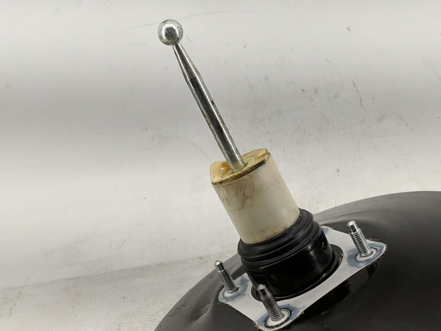 2013-2019 Volkswagen Passat Power Brake Booster Oem - Oemusedautoparts1.com