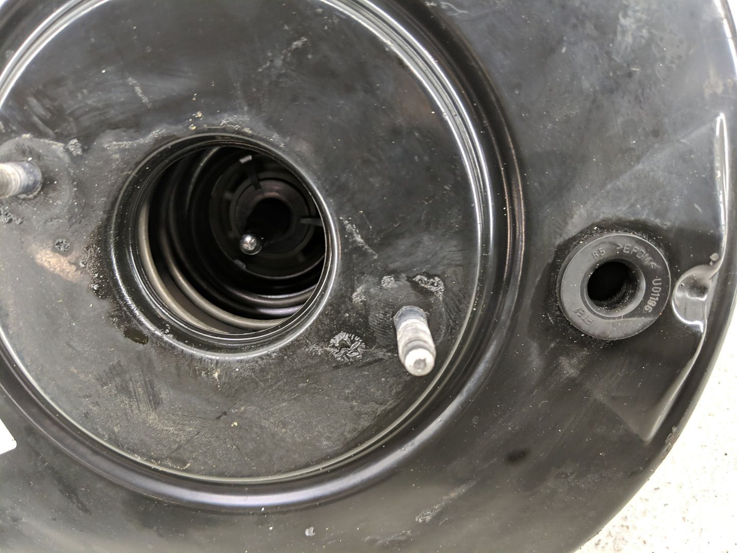 2013-2019 Volkswagen Passat Power Brake Booster Oem - Oemusedautoparts1.com