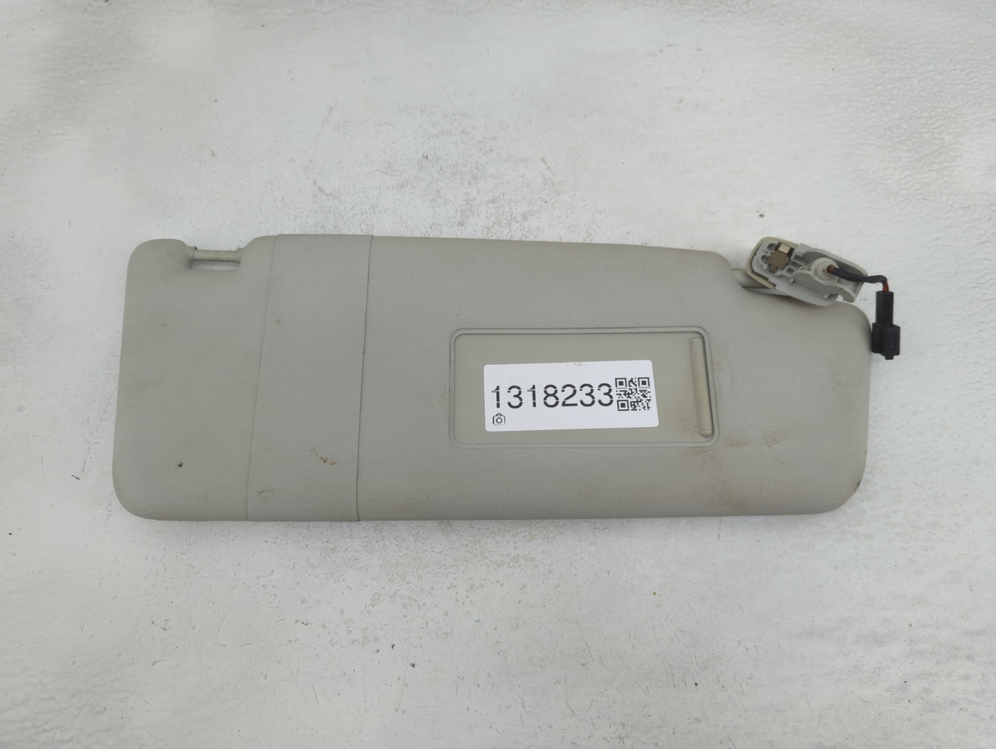 2012-2020 Volkswagen Passat Sun Visor Shade Replacement Passenger Right Mirror Fits OEM Used Auto Parts - Oemusedautoparts1.