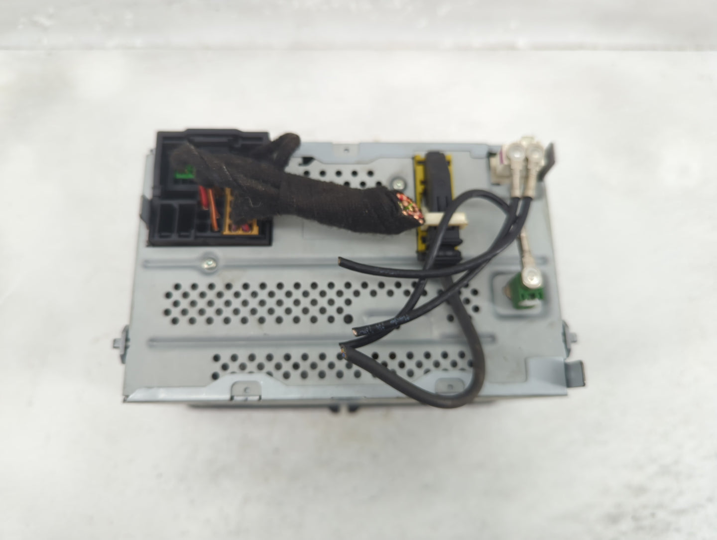 2013-2015 Volkswagen Passat Radio AM FM Cd Player Receiver Replacement P/N:1K0 035 188 F Fits Fits 2013 2014 2015 2016 2017 