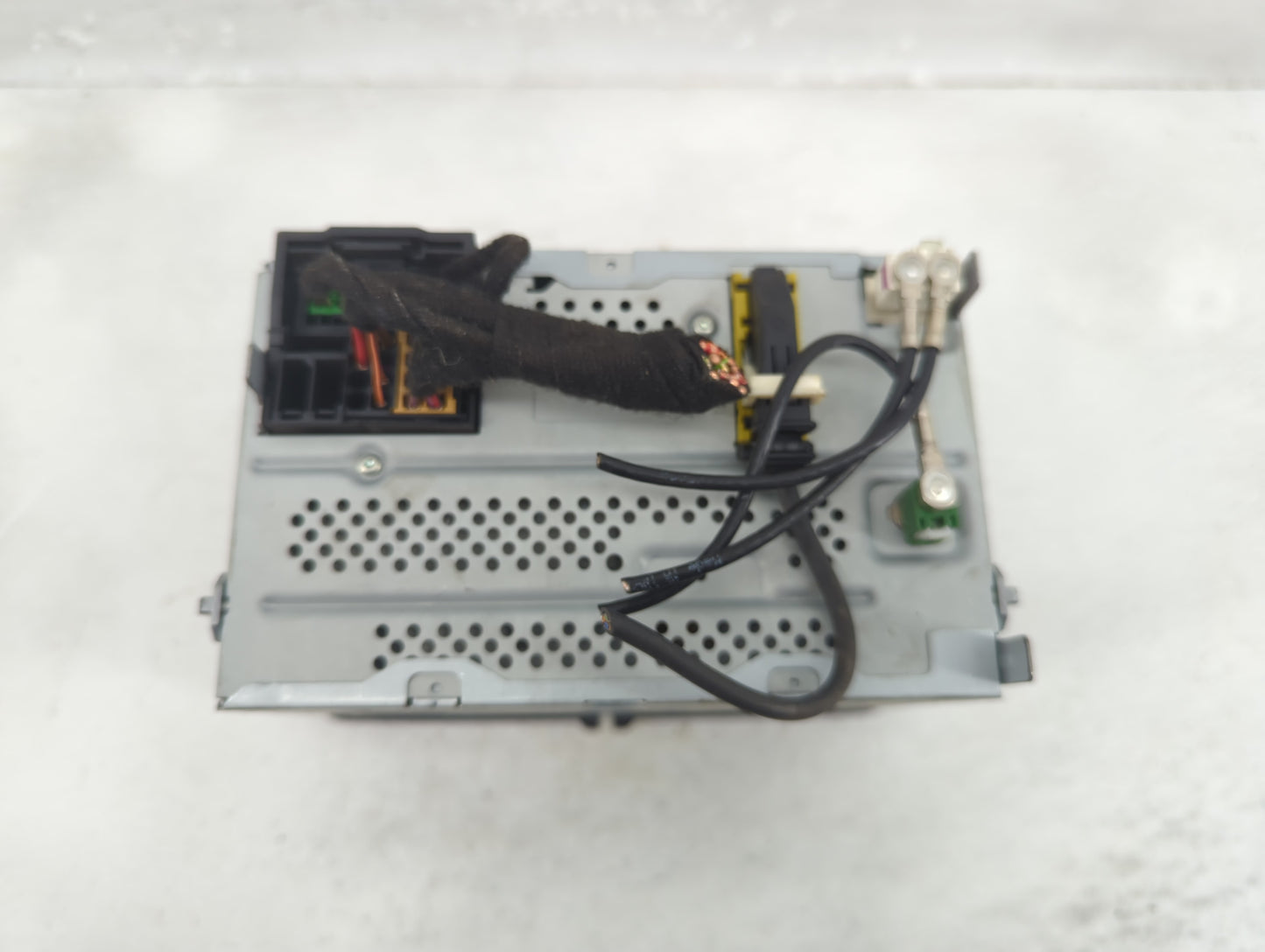 2013-2015 Volkswagen Passat Radio AM FM Cd Player Receiver Replacement P/N:1K0 035 188 F Fits Fits 2013 2014 2015 2016 2017 