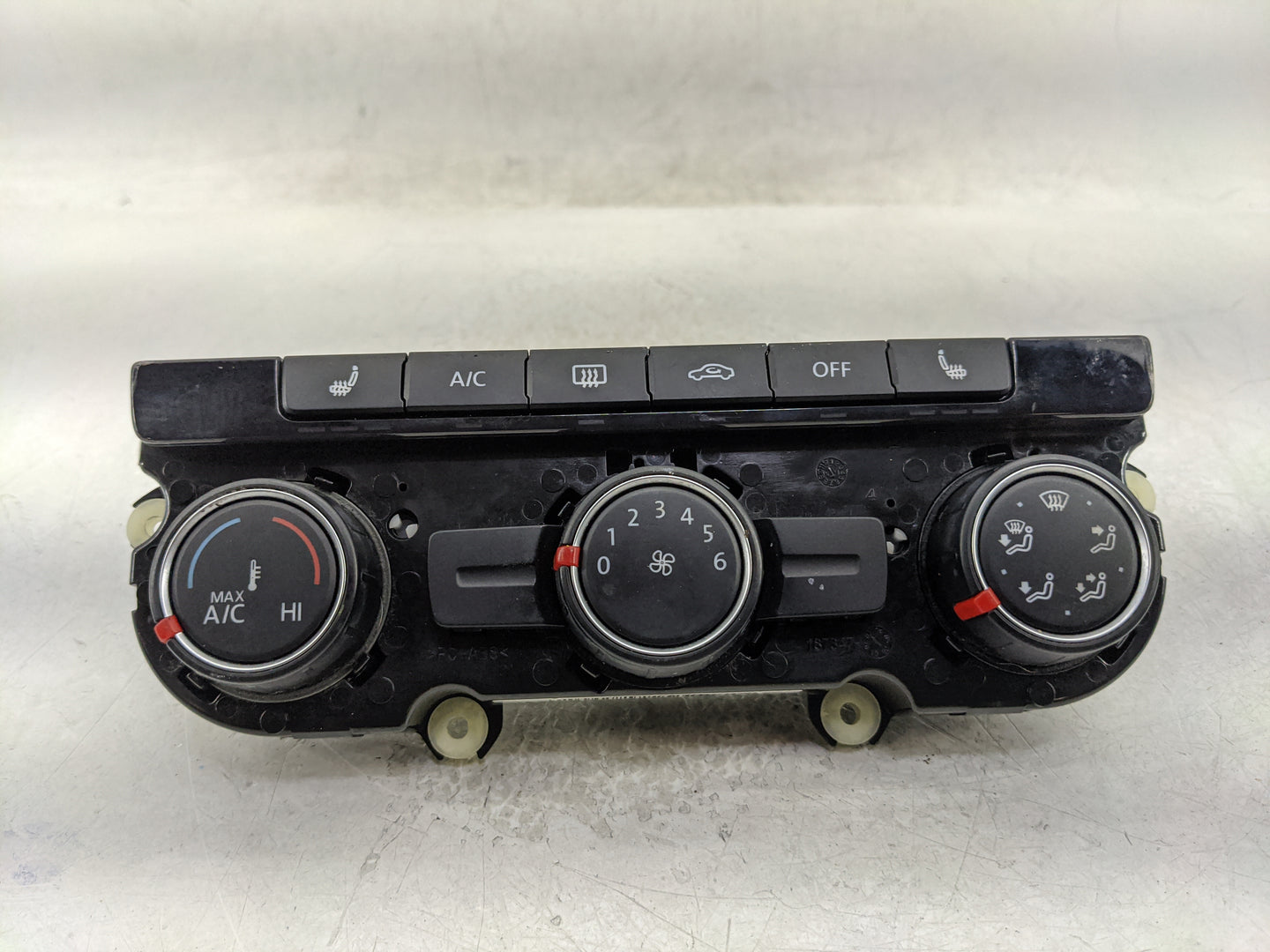 2013-2015 Volkswagen Passat Climate Control Module Temperature AC/Heater Replacement Fits Fits 2013 2014 2015 OEM Used Auto 