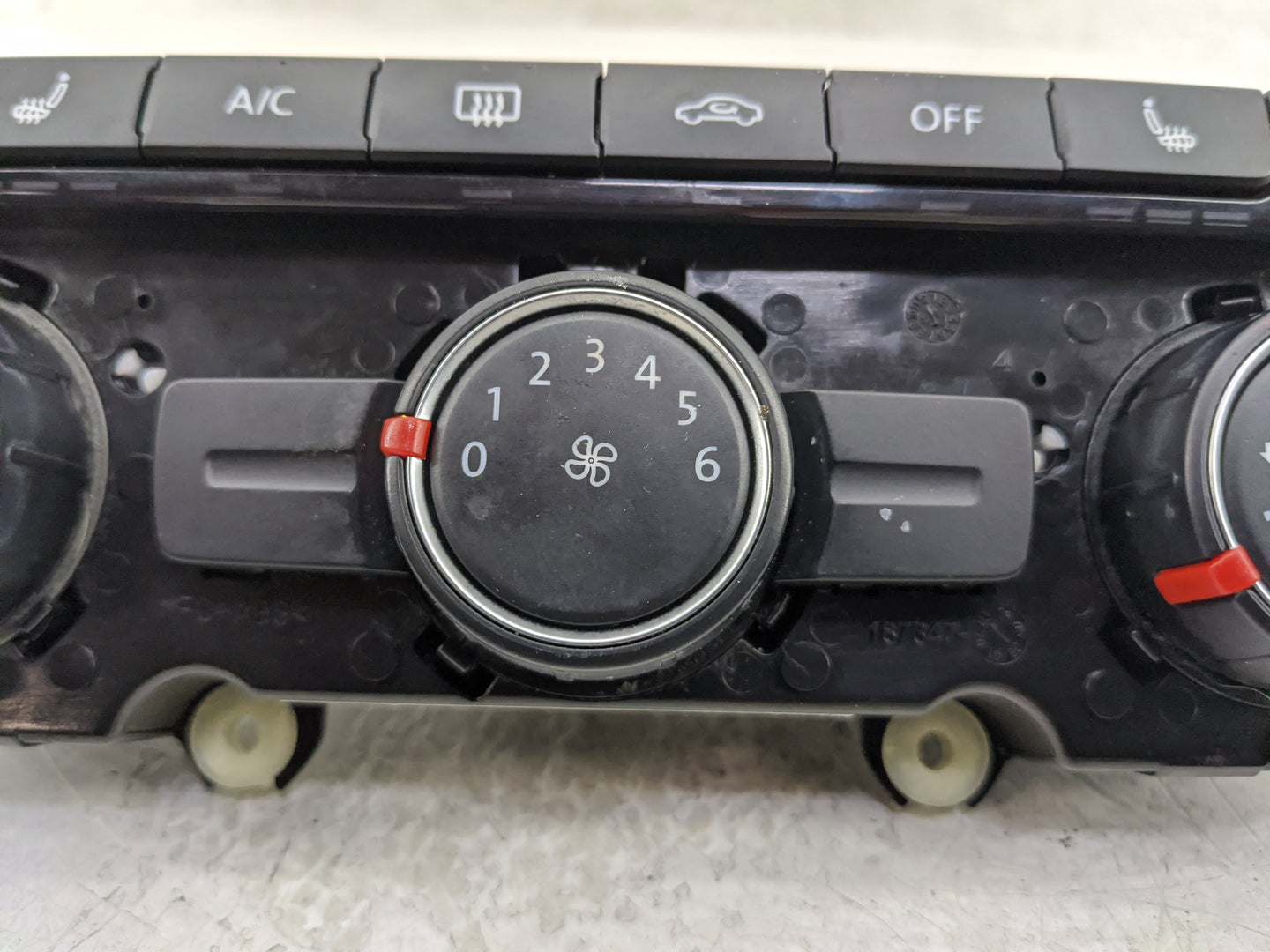 2013-2015 Volkswagen Passat Climate Control Module Temperature AC/Heater Replacement Fits Fits 2013 2014 2015 OEM Used Auto 