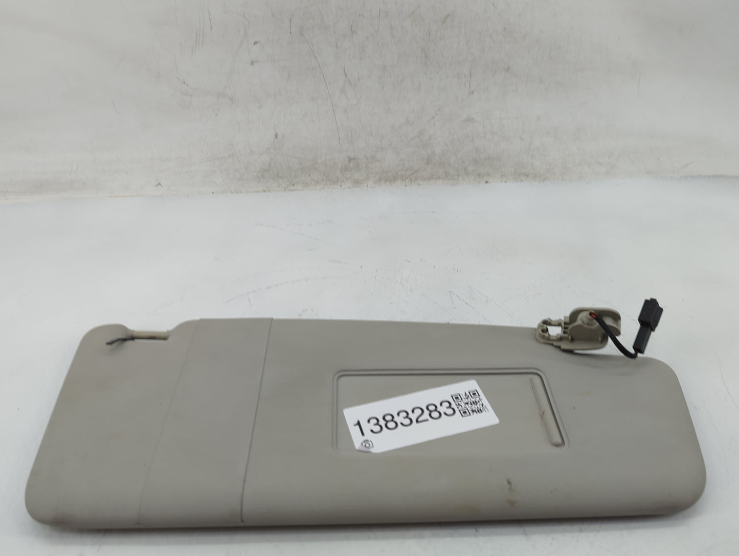 2012-2020 Volkswagen Passat Sun Visor Shade Replacement Passenger Right Mirror Fits OEM Used Auto Parts - Oemusedautoparts1.