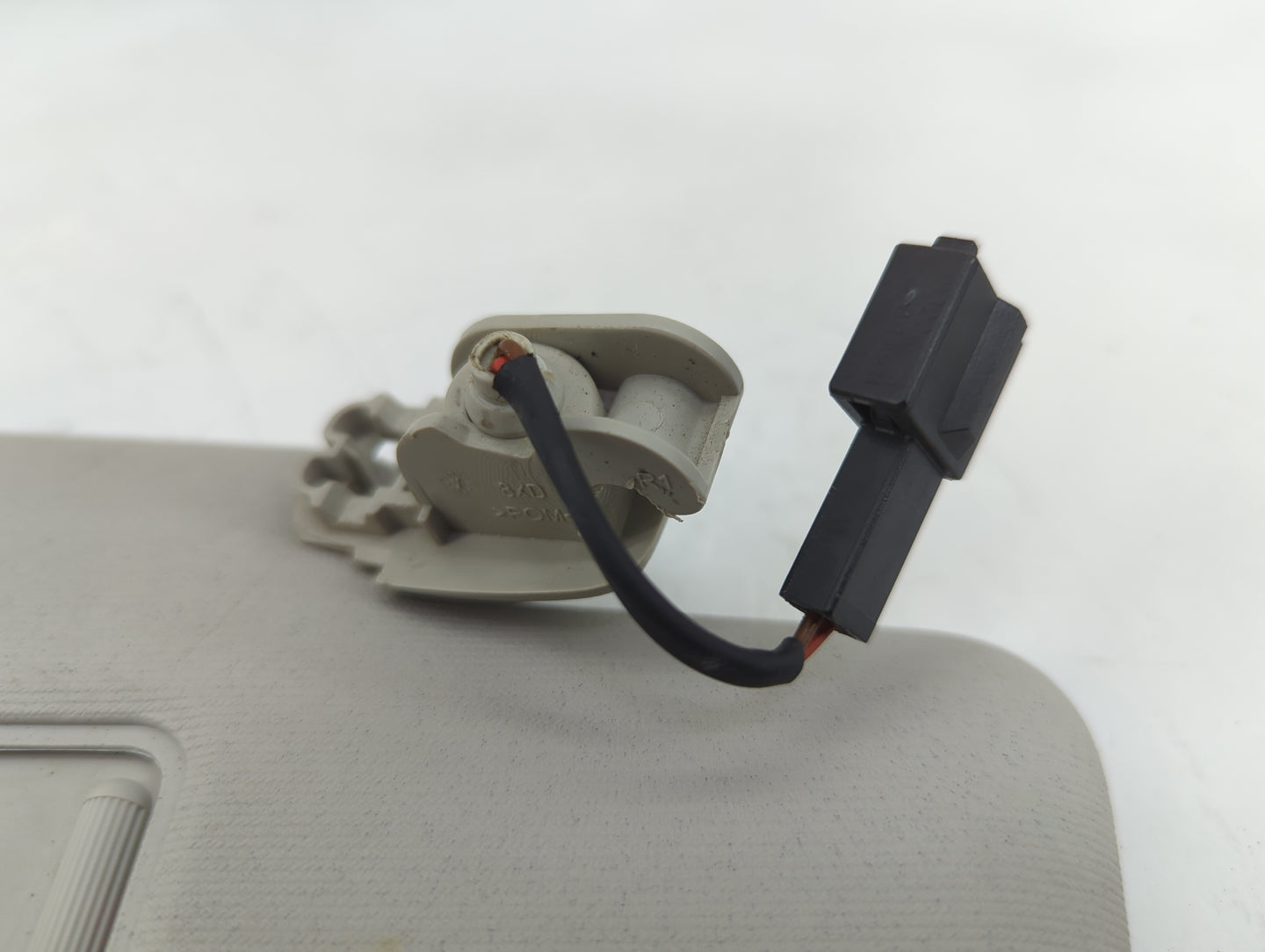 2012-2020 Volkswagen Passat Sun Visor Shade Replacement Passenger Right Mirror Fits OEM Used Auto Parts - Oemusedautoparts1.