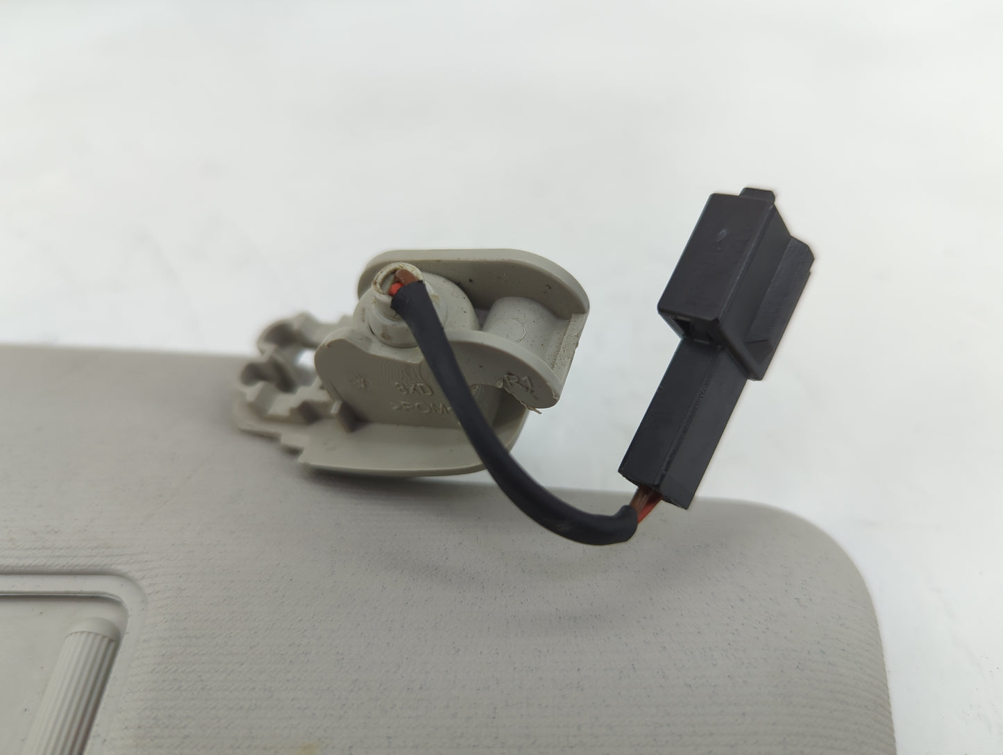 2012-2020 Volkswagen Passat Sun Visor Shade Replacement Passenger Right Mirror Fits OEM Used Auto Parts - Oemusedautoparts1.