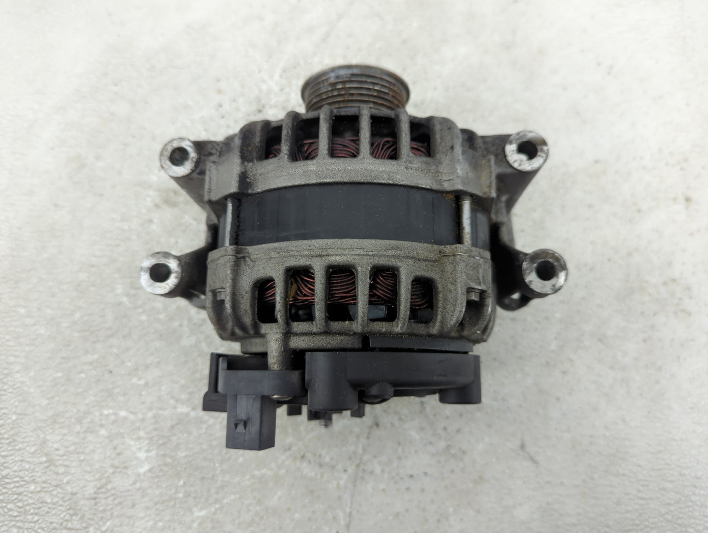 2014-2017 Volkswagen Passat Alternator Replacement Generator Charging Assembly Engine OEM P/N:VW14V140A 06K 903 023 Fits OEM