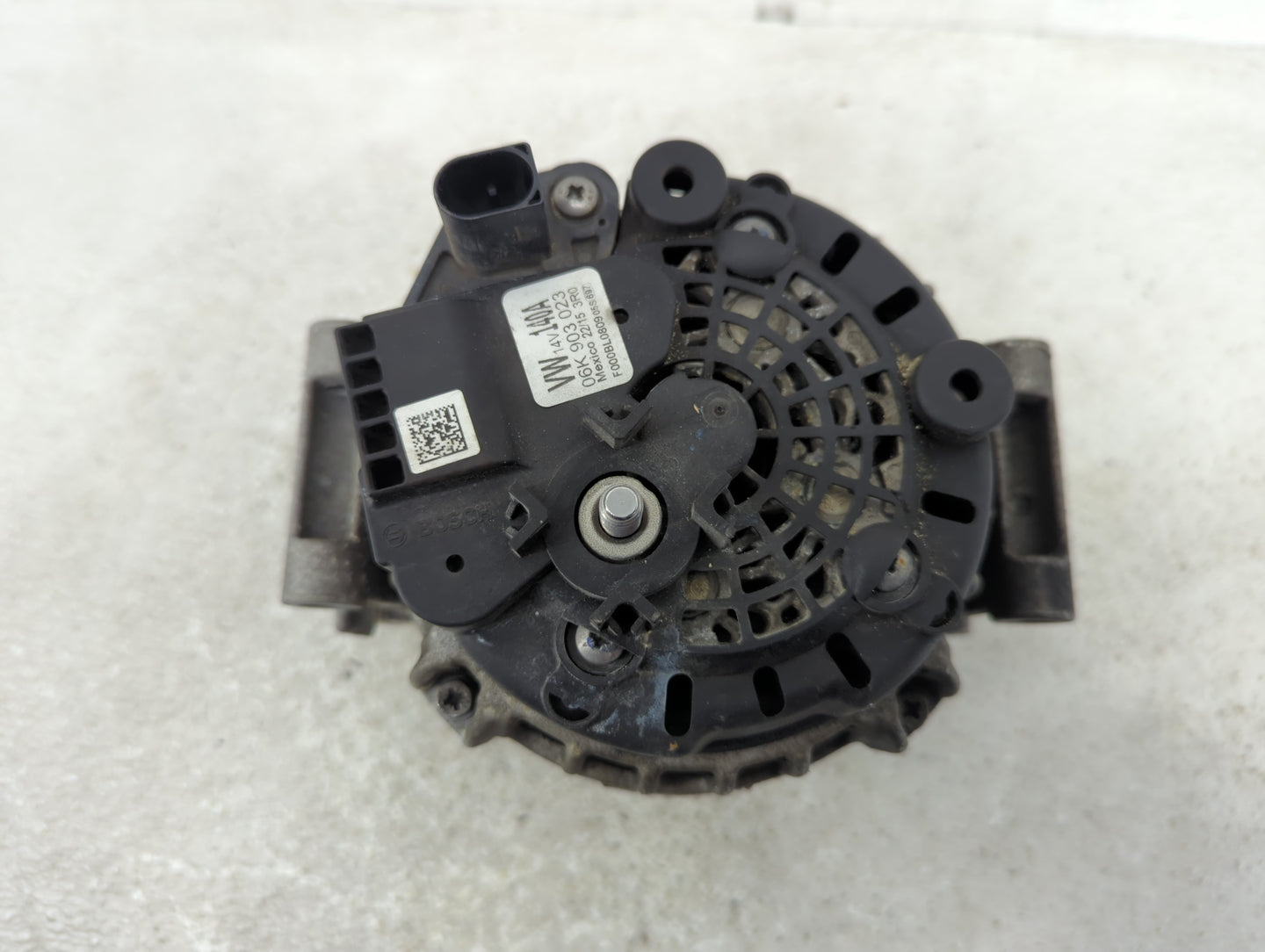 2014-2017 Volkswagen Passat Alternator Replacement Generator Charging Assembly Engine OEM P/N:VW14V140A 06K 903 023 Fits OEM
