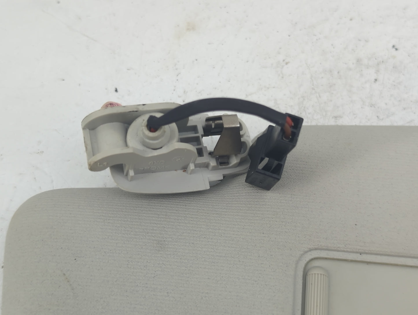 2012-2020 Volkswagen Passat Sun Visor Shade Replacement Driver Left Mirror Fits Fits 2012 2013 2014 2015 2016 2017 2018 2019