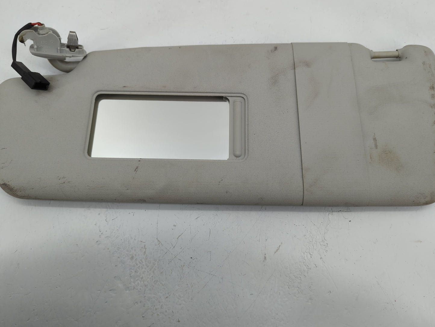 2012-2020 Volkswagen Passat Sun Visor Shade Replacement Passenger Right Mirror Fits OEM Used Auto Parts - Oemusedautoparts1.
