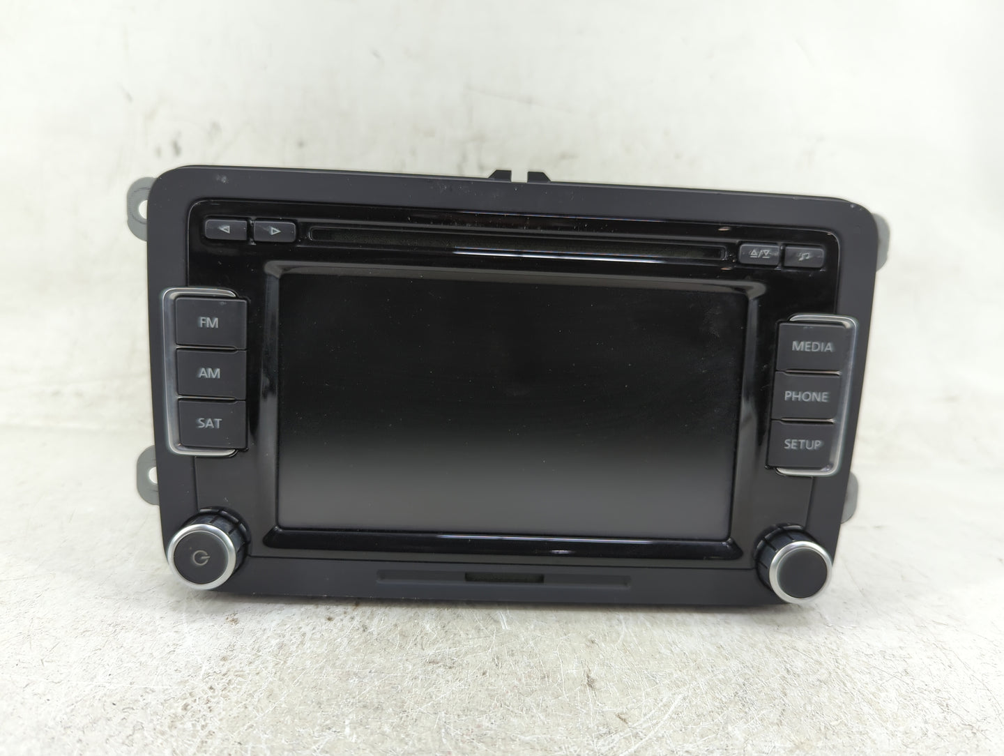 2013-2015 Volkswagen Passat Radio AM FM Cd Player Receiver Replacement P/N:1K0 035 188 F Fits Fits 2013 2014 2015 2016 2017 