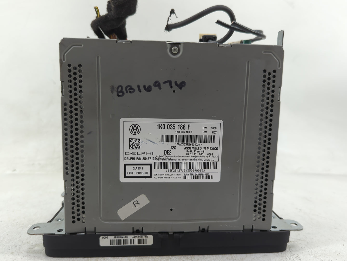 2013-2015 Volkswagen Passat Radio AM FM Cd Player Receiver Replacement P/N:1K0 035 188 F Fits Fits 2013 2014 2015 2016 2017 