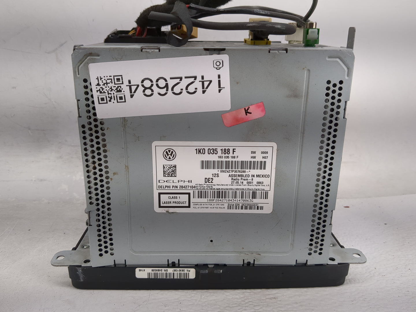 2012-2015 Volkswagen Passat Radio AM FM Cd Player Receiver Replacement P/N:1K0 035 188 F 1K0 035 164 F Fits OEM Used Auto Pa