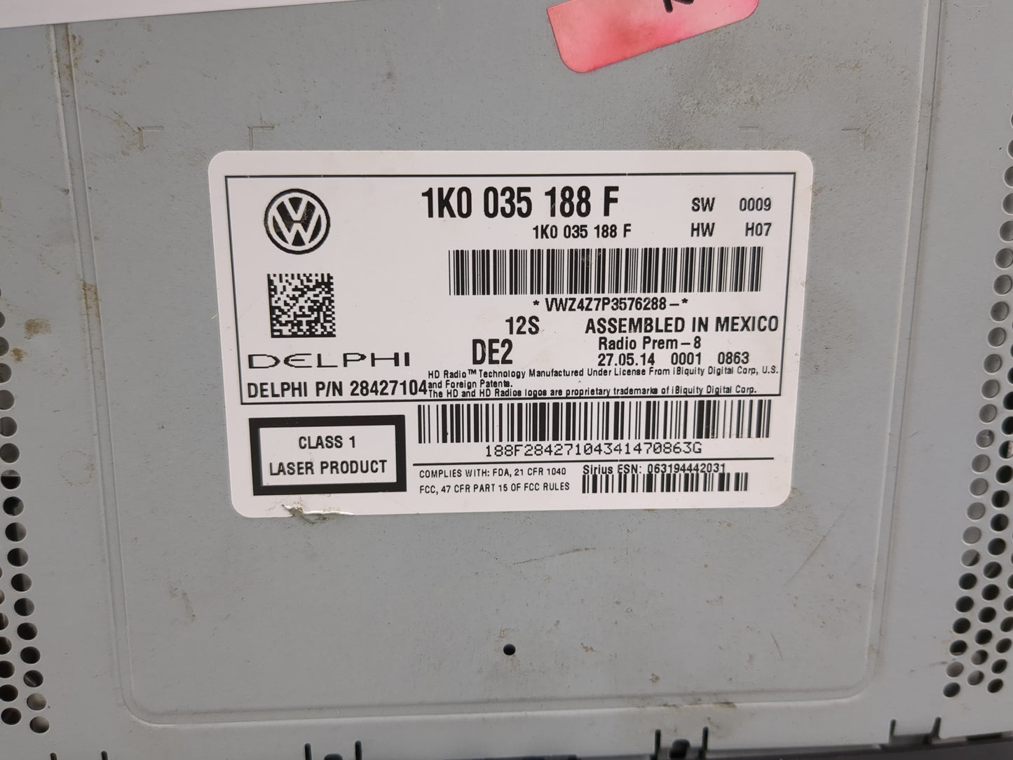 2012-2015 Volkswagen Passat Radio AM FM Cd Player Receiver Replacement P/N:1K0 035 188 F 1K0 035 164 F Fits OEM Used Auto Pa