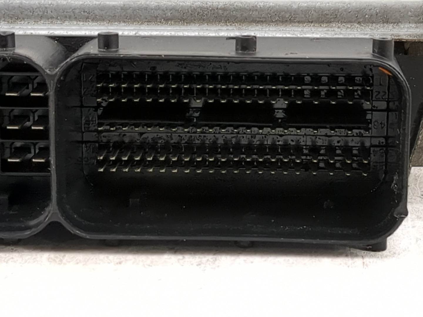 2015 Volkswagen Passat PCM Engine Control Computer ECU ECM PCU OEM P/N:06K906071K 06K907425C, A2C85200400KAE01 Fits OEM Used