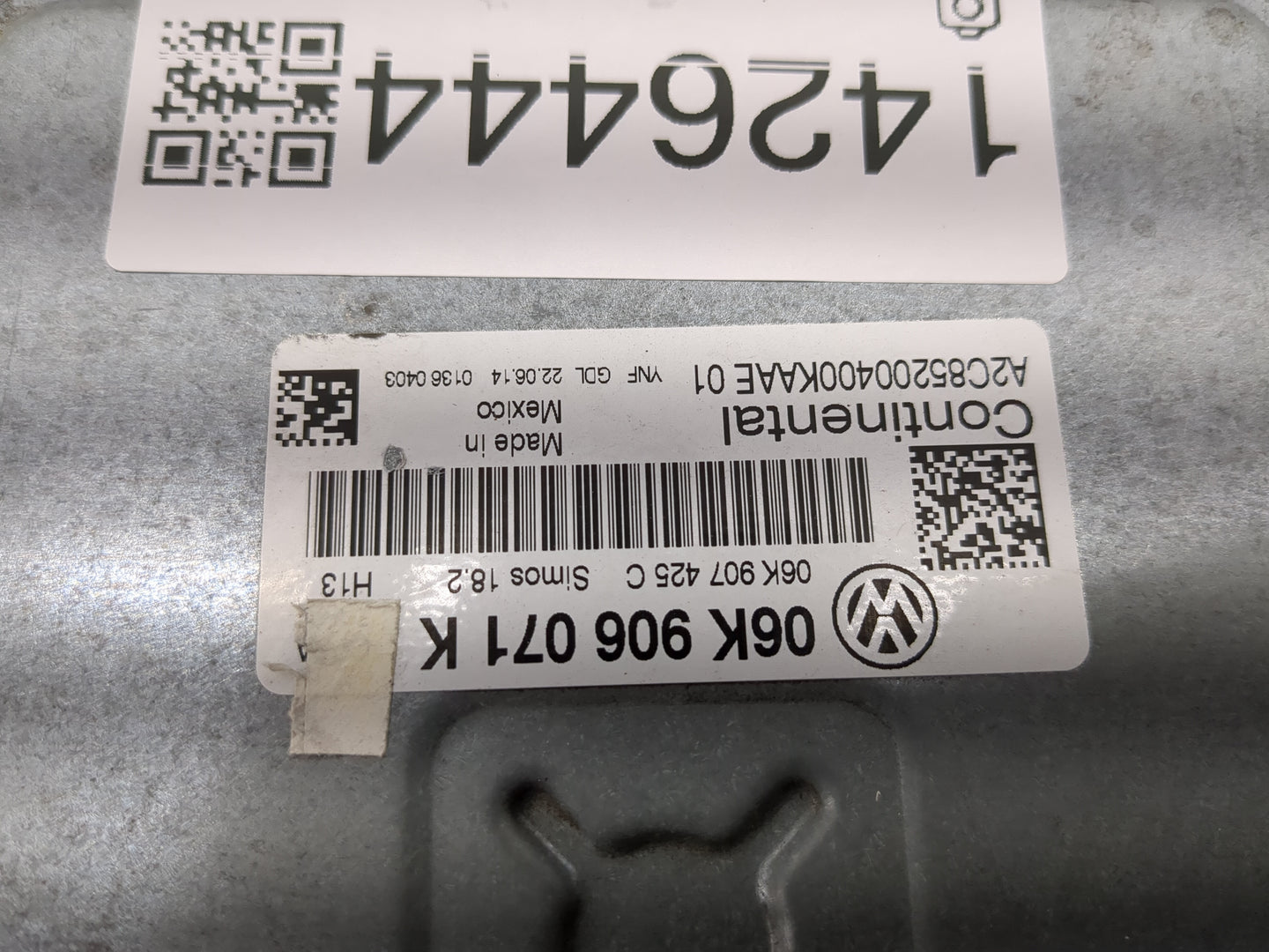 2015 Volkswagen Passat PCM Engine Control Computer ECU ECM PCU OEM P/N:06K906071K 06K907425C, A2C85200400KAE01 Fits OEM Used