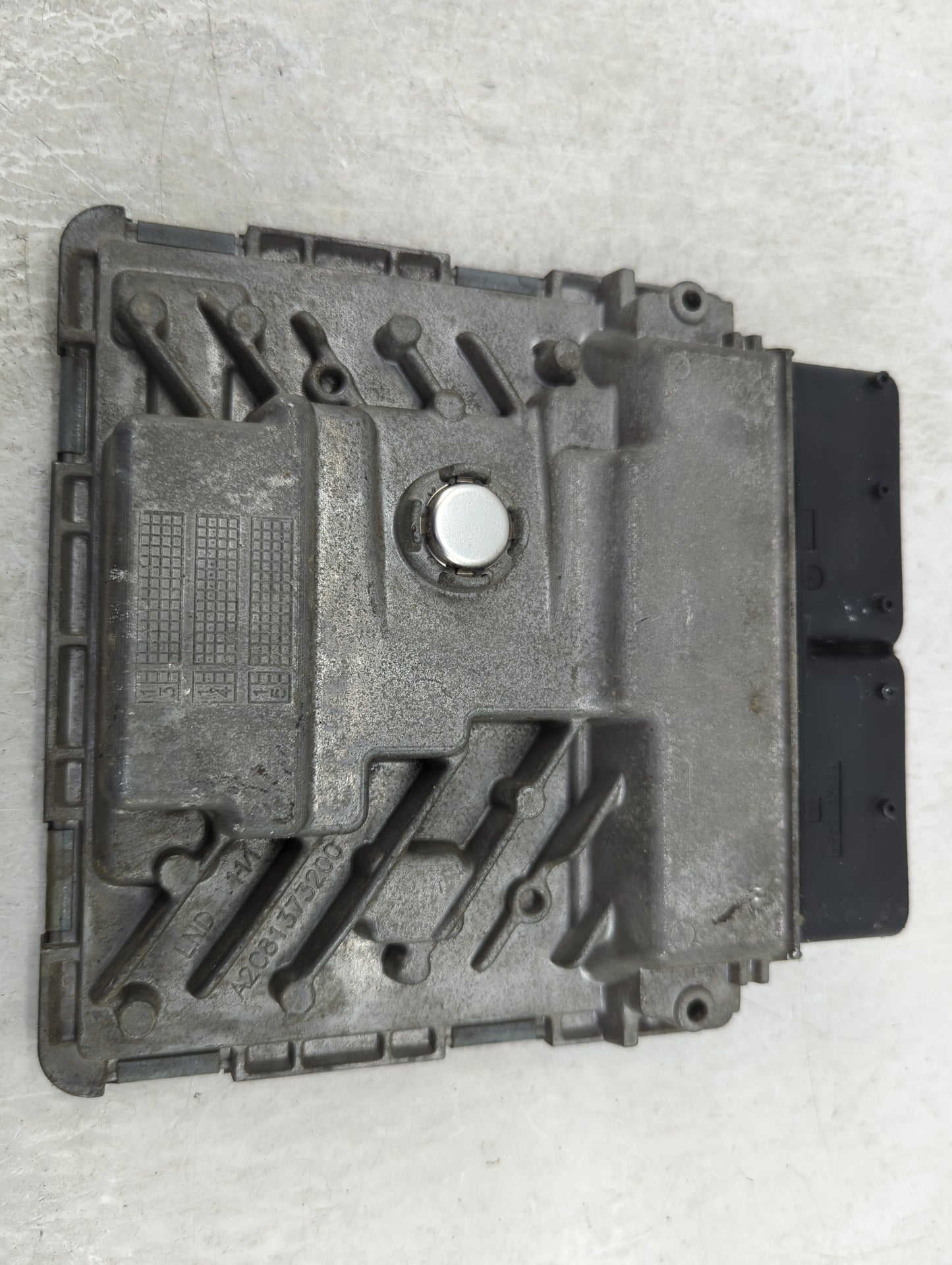 2015 Volkswagen Passat PCM Engine Control Computer ECU ECM PCU OEM P/N:06K906071K A2C85200400KAAF01, 06K907425C Fits OEM Use
