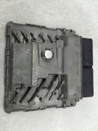 2015 Volkswagen Passat PCM Engine Control Computer ECU ECM PCU OEM P/N:06K906071K A2C85200400KAAF01, 06K907425C Fits OEM Use