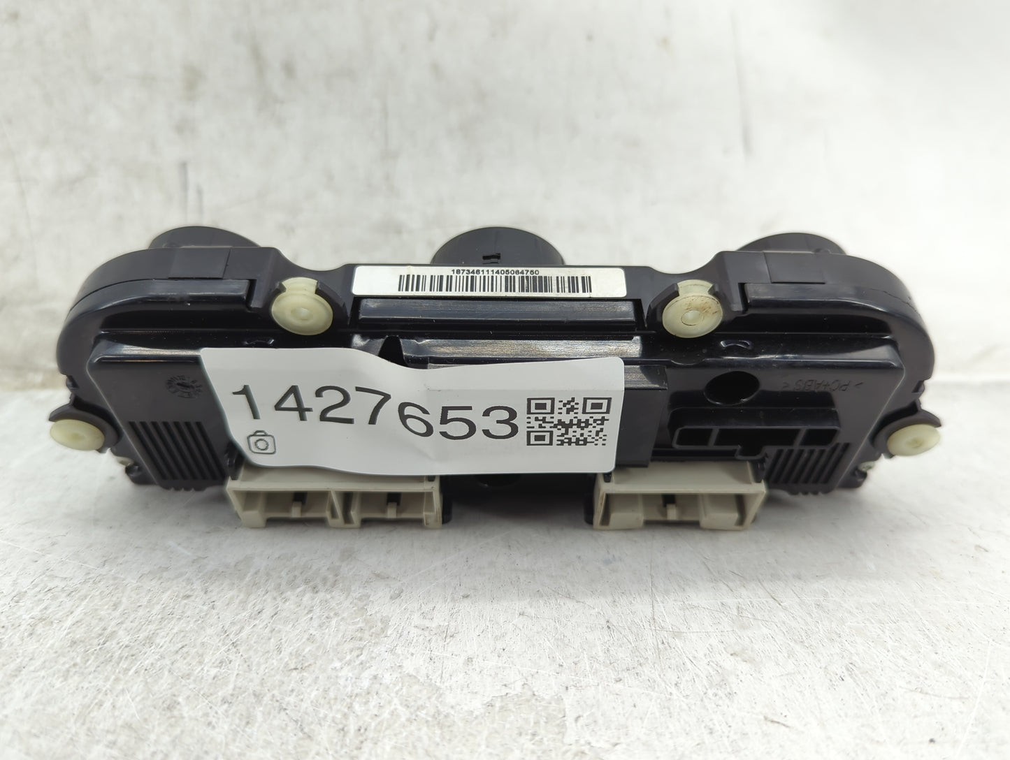 2013-2015 Volkswagen Passat Climate Control Module Temperature AC/Heater Replacement Fits Fits 2013 2014 2015 OEM Used Auto 