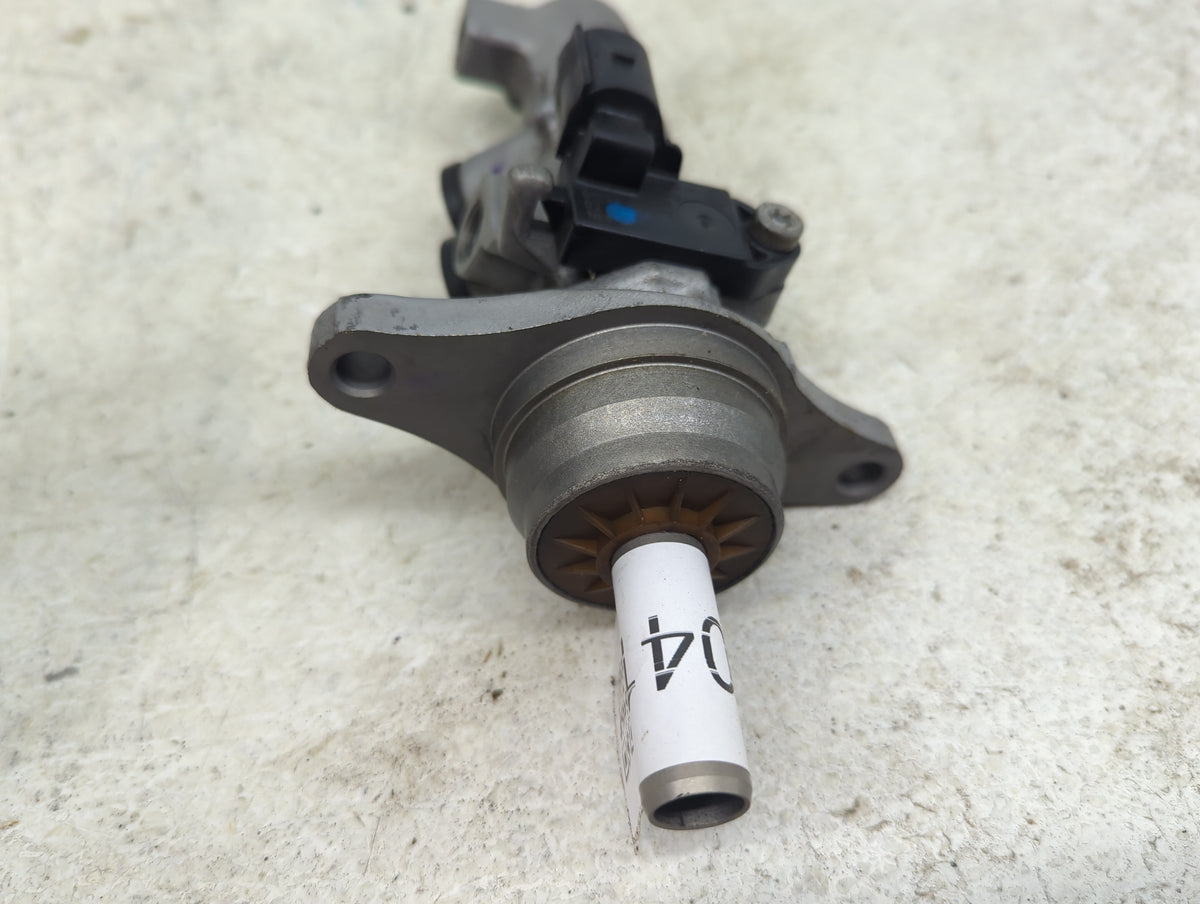 2013-2015 Volkswagen Passat Brake Master Cylinder 1428041 - Oemusedautoparts1.com