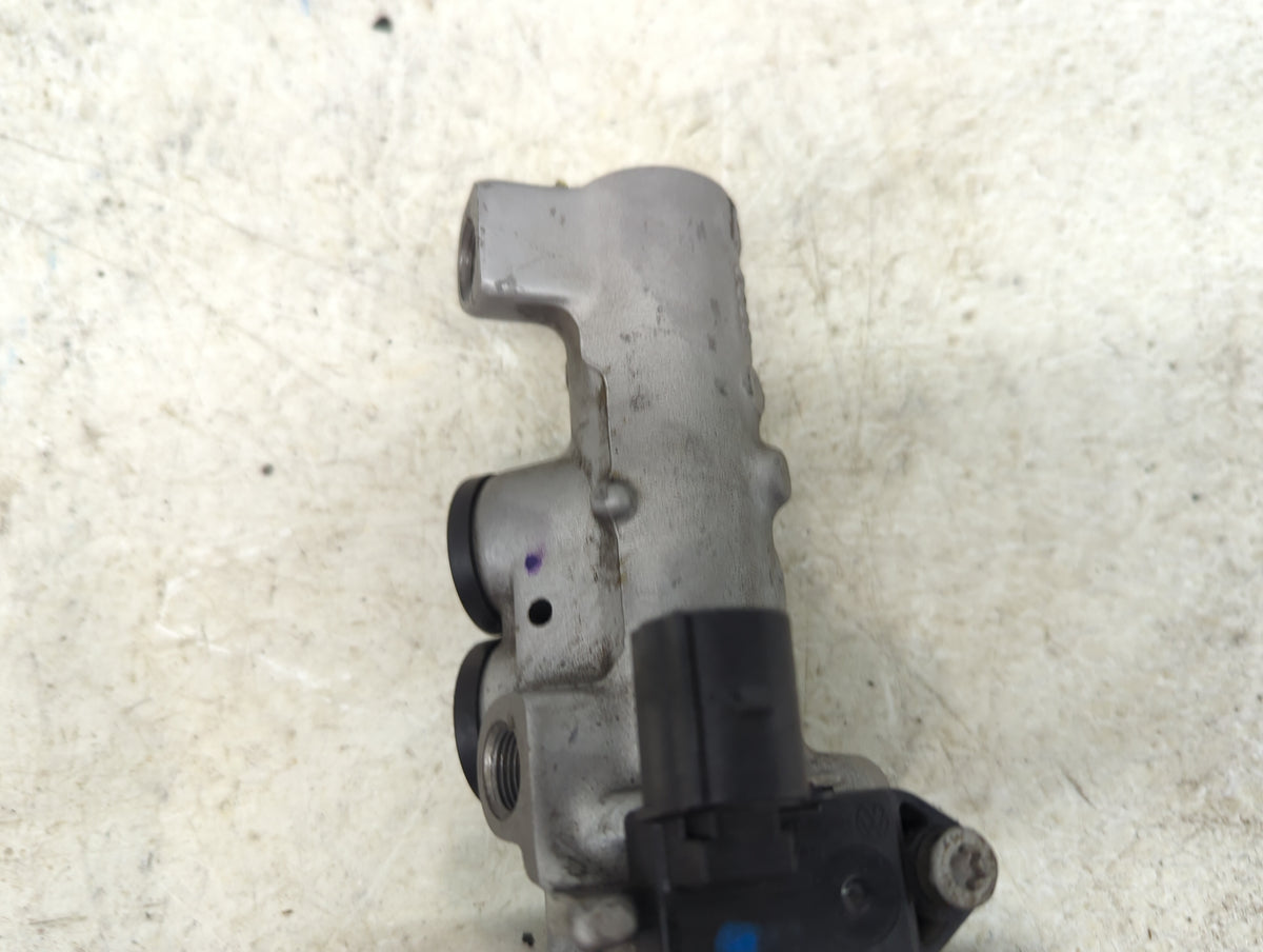 2013-2015 Volkswagen Passat Brake Master Cylinder 1428041 - Oemusedautoparts1.com