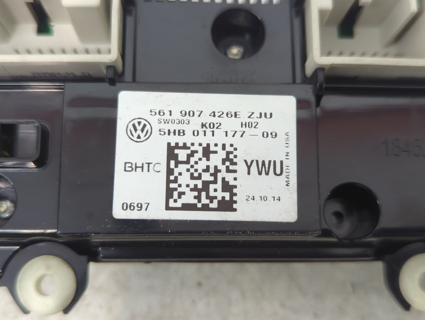 2013-2015 Volkswagen Passat Climate Control Module Temperature AC/Heater Replacement P/N:561907426E 5HB01117709 Fits OEM Use