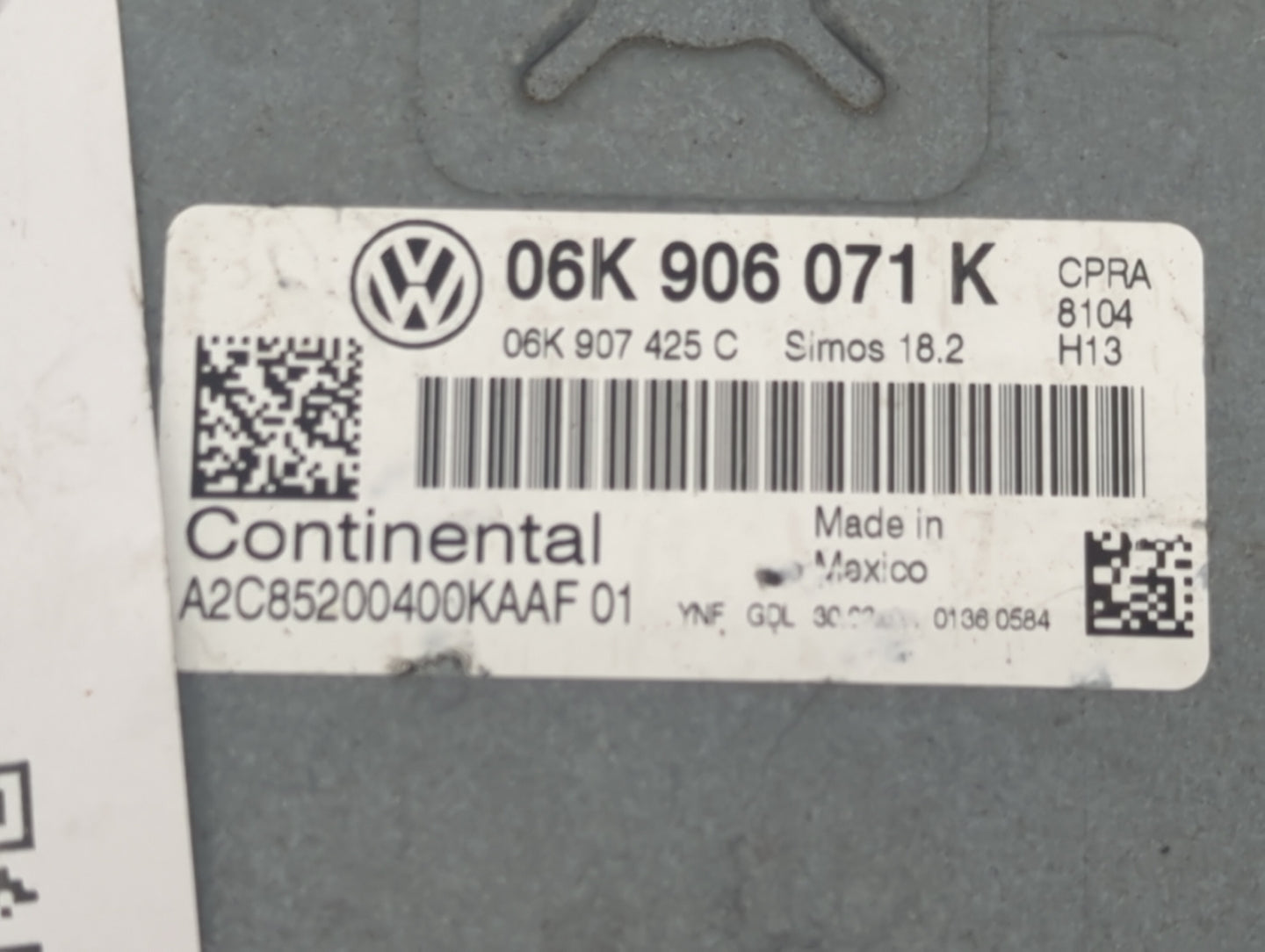 2015 Volkswagen Passat PCM Engine Control Computer ECU ECM PCU OEM P/N:06K 906 071 K Fits OEM Used Auto Parts - Oemusedautop
