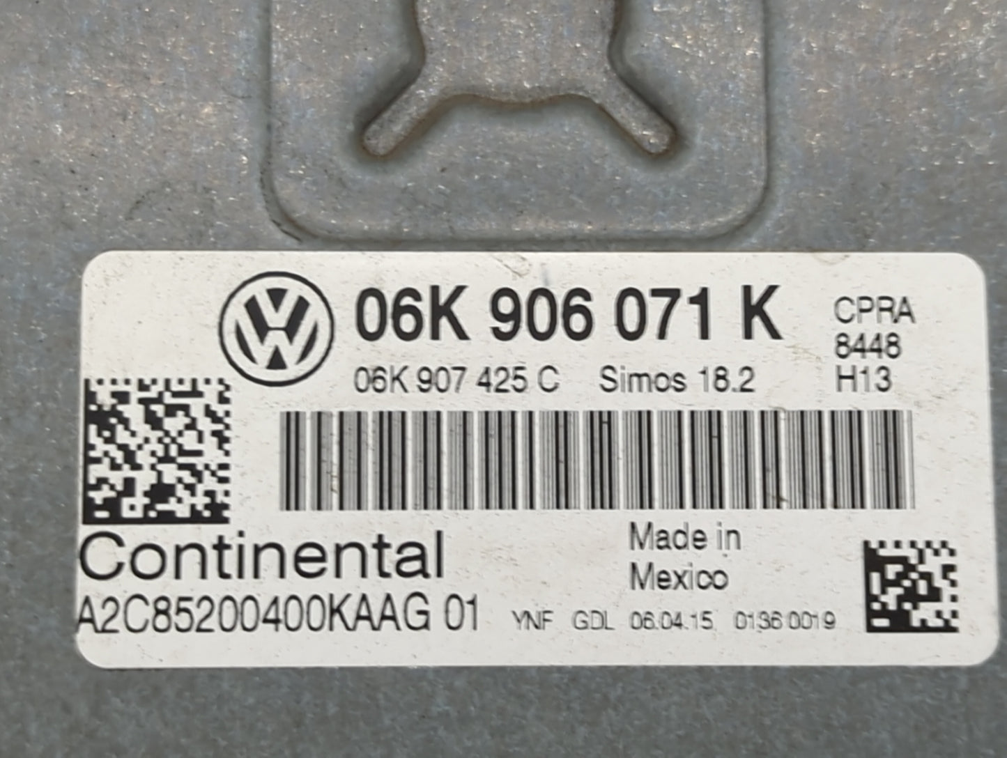 2015 Volkswagen Passat PCM Engine Control Computer ECU ECM PCU OEM P/N:06K 906 071 K Fits OEM Used Auto Parts - Oemusedautop