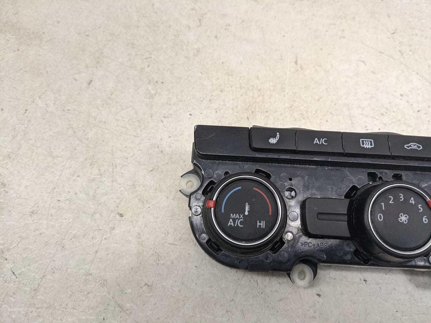 2013-2015 Volkswagen Passat Climate Control Module Temperature AC/Heater Replacement P/N:5619074263ZJU 5HB01117711 Fits OEM 
