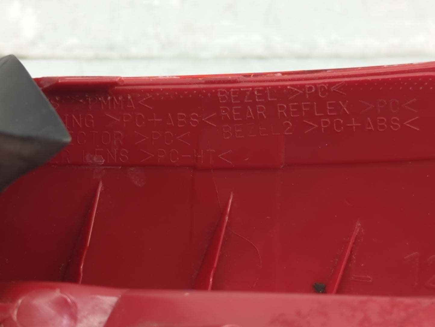 2012-2015 Volkswagen Passat Tail Light Assembly Driver Left OEM Fits Fits 2012 2013 2014 2015 OEM Used Auto Parts - Oemuseda