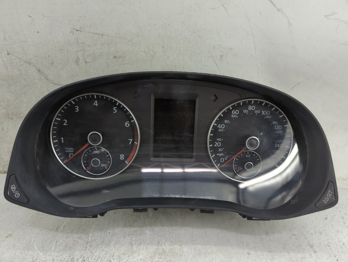 2015-2019 Volkswagen Passat Instrument Cluster Speedometer Gauges P/N:561920960D A2C85648700 Miles: Fits OEM Used Auto Parts