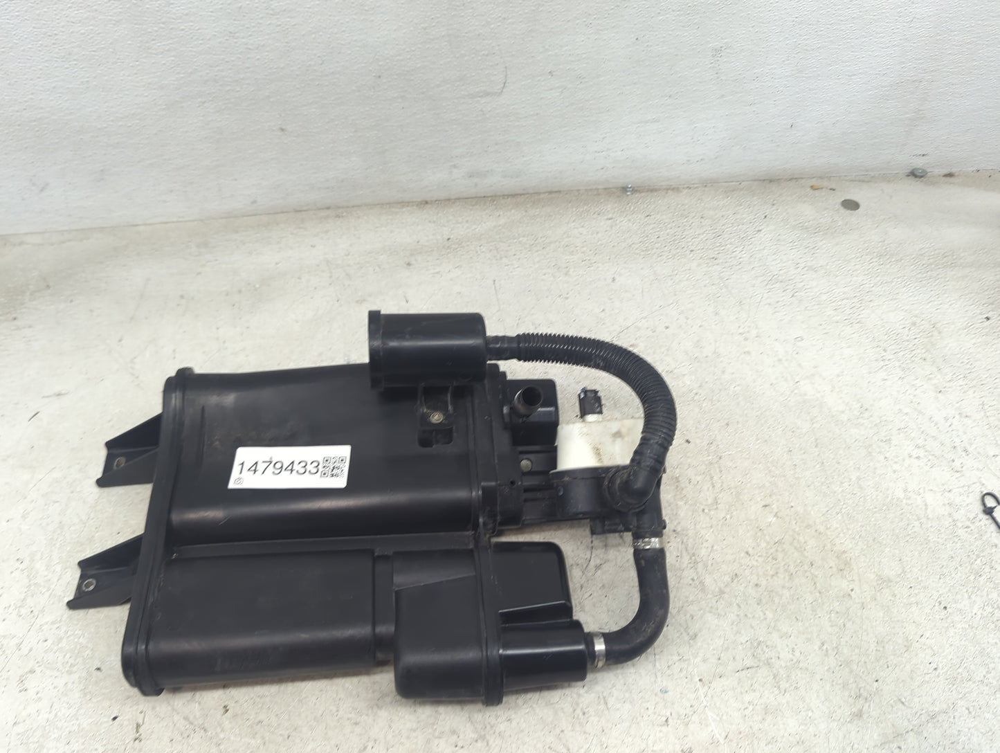 2015 Volkswagen Passat Fuel Vapor Charcoal Canister 1479433 - Oemusedautoparts1.com