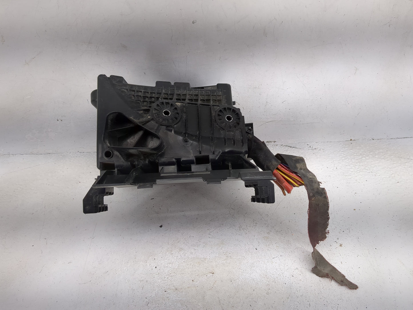 2012-2020 Volkswagen Passat Fusebox Fuse Box Panel Relay Module P/N:52E00138000 Fits OEM Used Auto Parts - Oemusedautoparts1