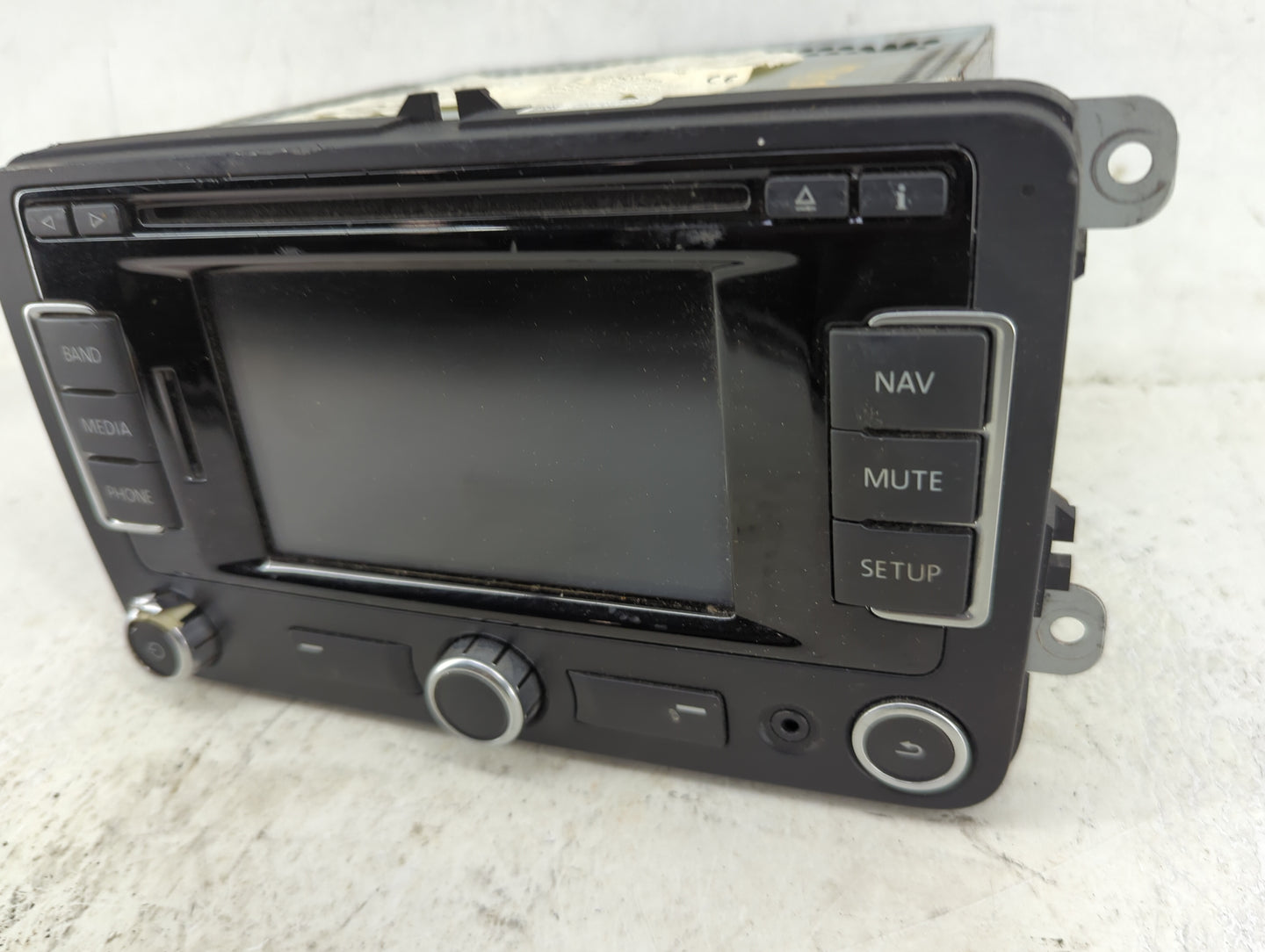 2013-2014 Volkswagen Passat Radio AM FM Cd Player Receiver Replacement P/N:56312168474 35427051405 Fits OEM Used Auto Parts 